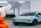 续航301km，高颜值小型纯电SUV，几何E萤火虫新增版本才卖5.98万