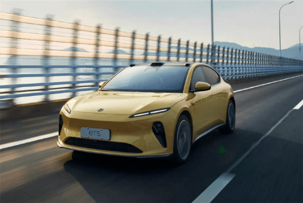 不止华为智界:曝蔚来对已下定小米SU7的消费者补贴5000元