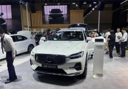 家庭用车痛点迎刃而解，沃尔沃全新 XC60 限时 25.49 万起，实力圈粉