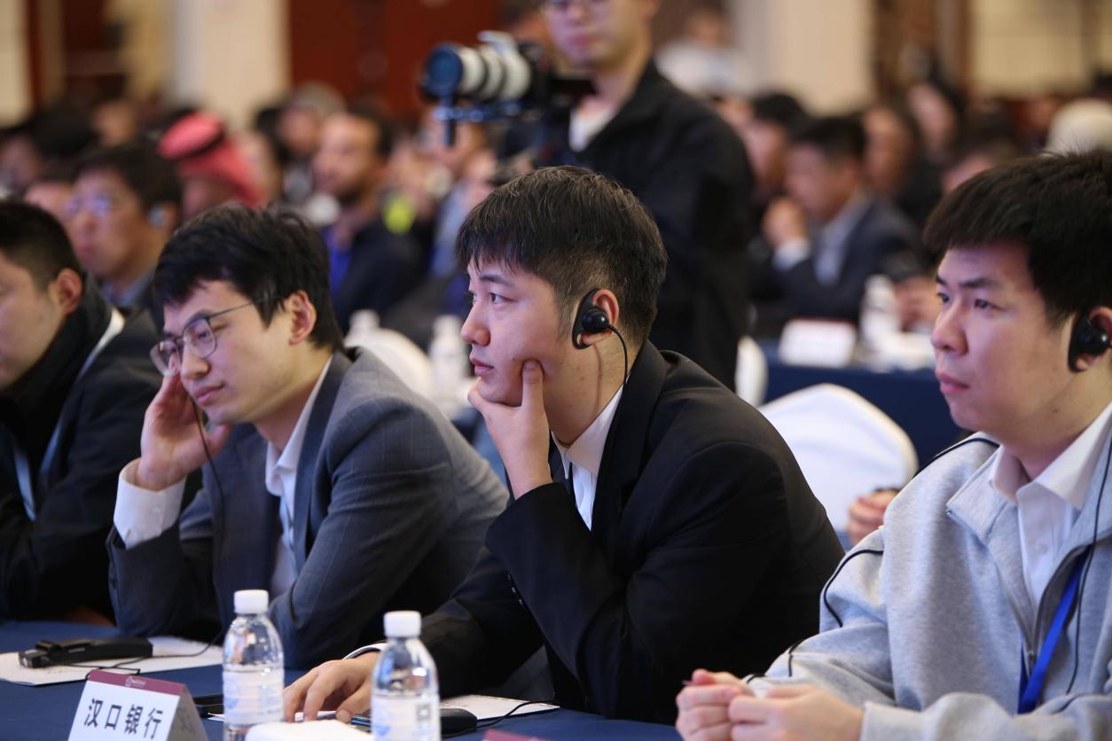 2025年海外储能消防论坛圆满落幕,及安盾消防再攀安全新高地 2025年海外储能消防论坛圆满落幕,及安盾消防再攀安全新高地