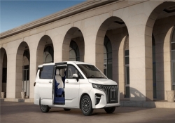 增配降价 实力领航 2026款锐胜王牌E-M7桂林区域荣耀上市