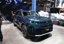 交付破 3 万！全新问界 M7 携华为 ADS 4+1625km 续航来袭