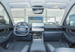 吉利银河E5累计销量突破23万台 售价10.78万元起