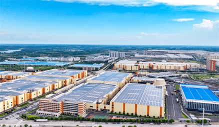 全球首个圆柱电池灯塔工厂！  亿纬锂能树立智能制造新标杆